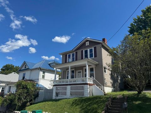 Photo of 309 Hedge Street, Clarksburg, WV 26301 (MLS # 10161251)