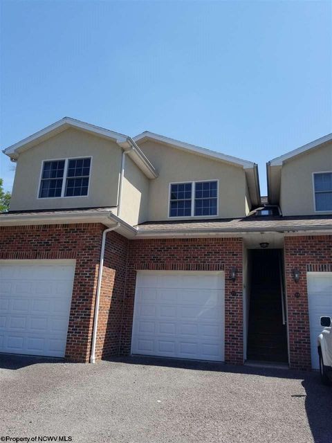 Photo of 208 Mountain Golf Drive #208, Morgantown, WV 26508 (MLS # 10163382)