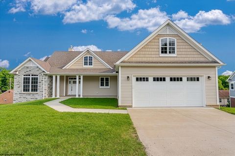 Photo of 105 Lockwood Drive, Morgantown, WV 26508 (MLS # 10164181)