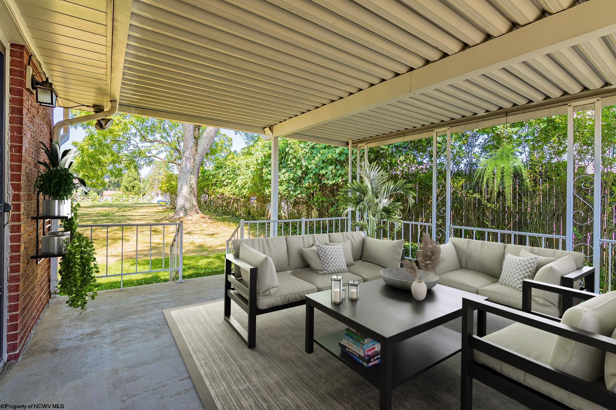 Morgantown, West Virginia 26501, United States, 3 Bedrooms Bedrooms, ,2 BathroomsBathrooms,Residential,Contingent,51741