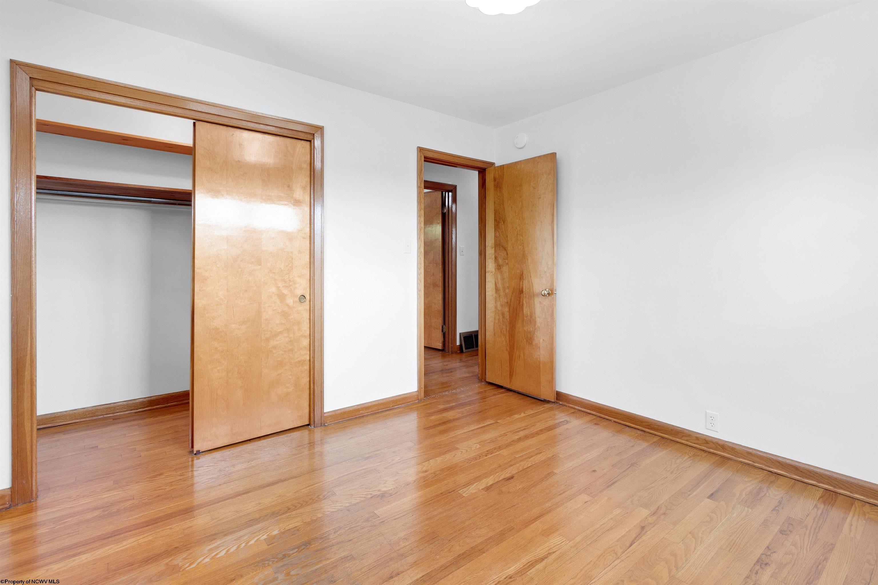 Morgantown, West Virginia 26501, United States, 3 Bedrooms Bedrooms, ,2 BathroomsBathrooms,Residential,Contingent,51741