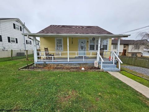 Photo of 61 Leo Menendez Drive, Spelter, WV 26438 (MLS # 10162547)