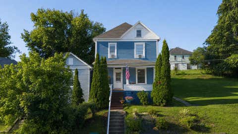Photo of 984 W Pike Street, Clarksburg, WV 26301 (MLS # 10166352)