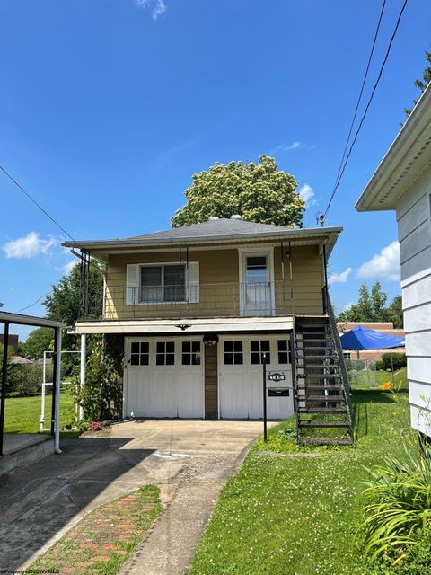 Photo of 42 1/2 Meade Street, Buckhannon, WV 26201 (MLS # 10161929)