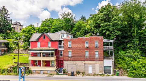 Photo of 220 & 222 E Brockway Avenue, Morgantown, WV 26505 (MLS # 10160487)
