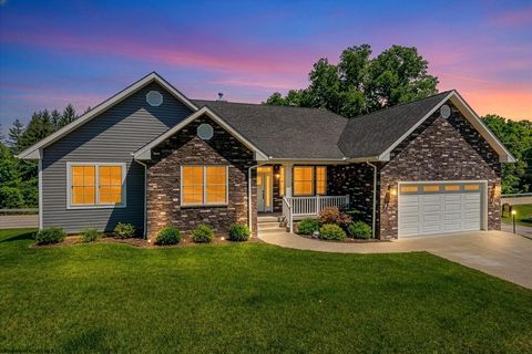 Photo of 100 Lockwood Drive, Morgantown, WV 26505 (MLS # 10164179)