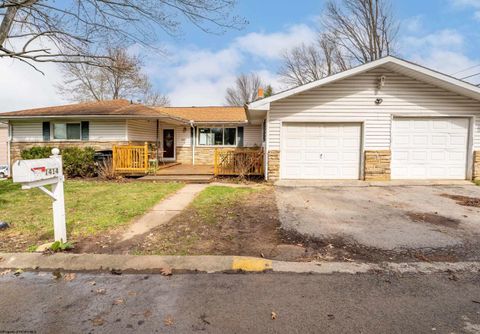 Photo of 1414 Center Hill Avenue, Morgantown, WV 26505 (MLS # 10163755)