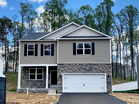Photo of 326 Dye Lane, Morgantown, WV 26501 (MLS # 10162953)