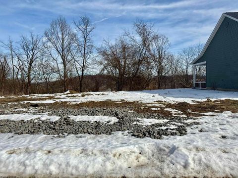 Photo of 103 Mountain Lane, Morgantown, WV 26501 (MLS # 10157823)