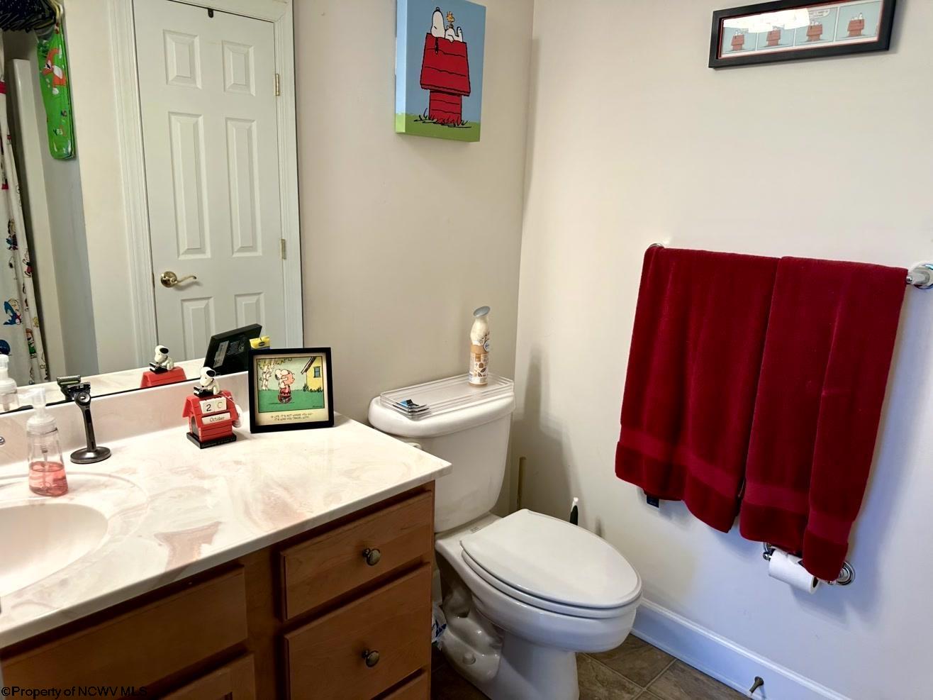 Morgantown, West Virginia 26508, United States, 2 Bedrooms Bedrooms, ,3 BathroomsBathrooms,Residential,Active,234659