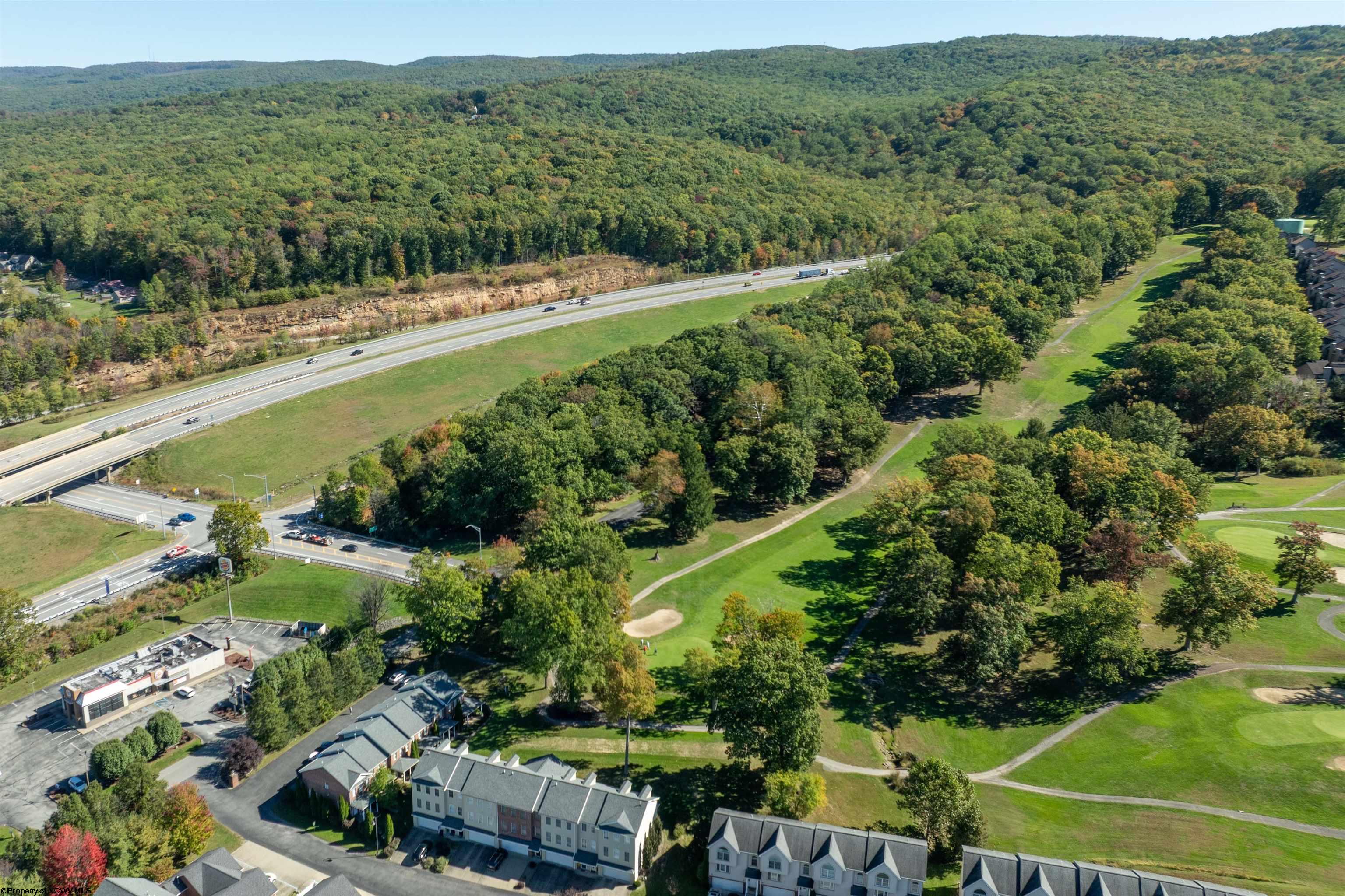 Morgantown, West Virginia 26508, United States, 2 Bedrooms Bedrooms, ,3 BathroomsBathrooms,Residential,Active,234659