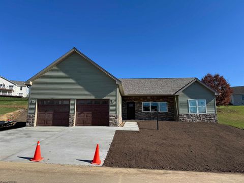 Photo of 504 Watson Drive, Maidsville, WV 26541 (MLS # 10162372)