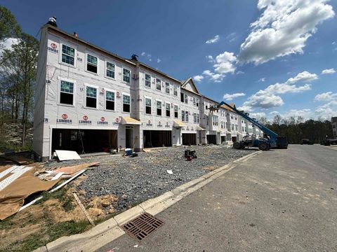 Photo of 63 Dover Court, Bridgeport, WV 26330 (MLS # 10164430)