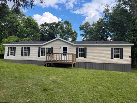Photo of 846 Levels Road, Fairmont, WV 26554 (MLS # 10165491)