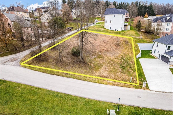 BRETTWALD DR, MORGANTOWN, WV 26508 - Image e3fcf28c1c0750314aa9d498fc9158cb/4003384663