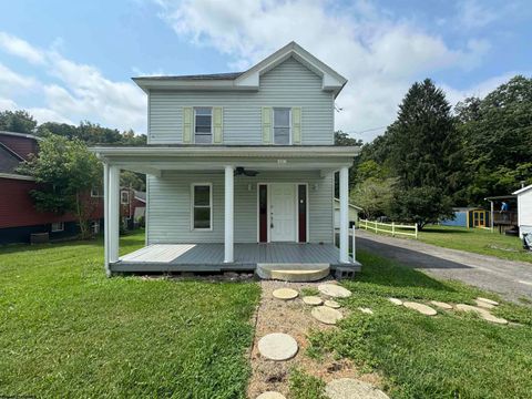 Photo of 119 Geneva Street, Bridgeport, WV 26330 (MLS # 10164230)