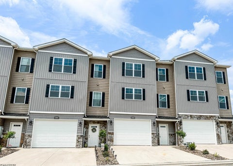 Photo for 238 Red Oak Lane
