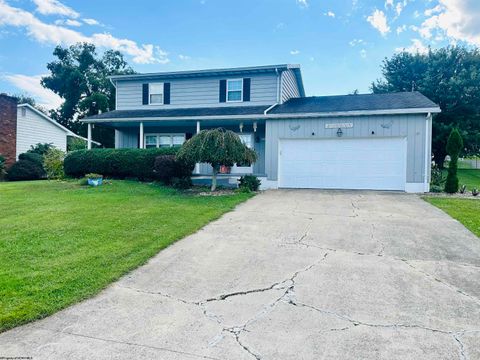 Photo of 130 Gilbob Street, Fairmont, WV 26554 (MLS # 10161421)
