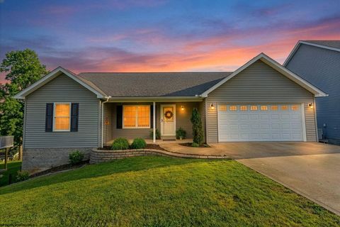 Photo of 191 Eastgate Drive, Morgantown, WV 26508 (MLS # 10164311)