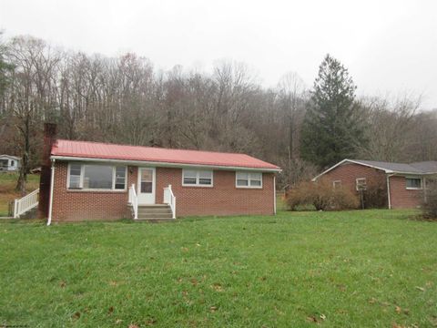 Photo of YELLOW BIRD Street, Parsons, WV 26287 (MLS # 10162559)