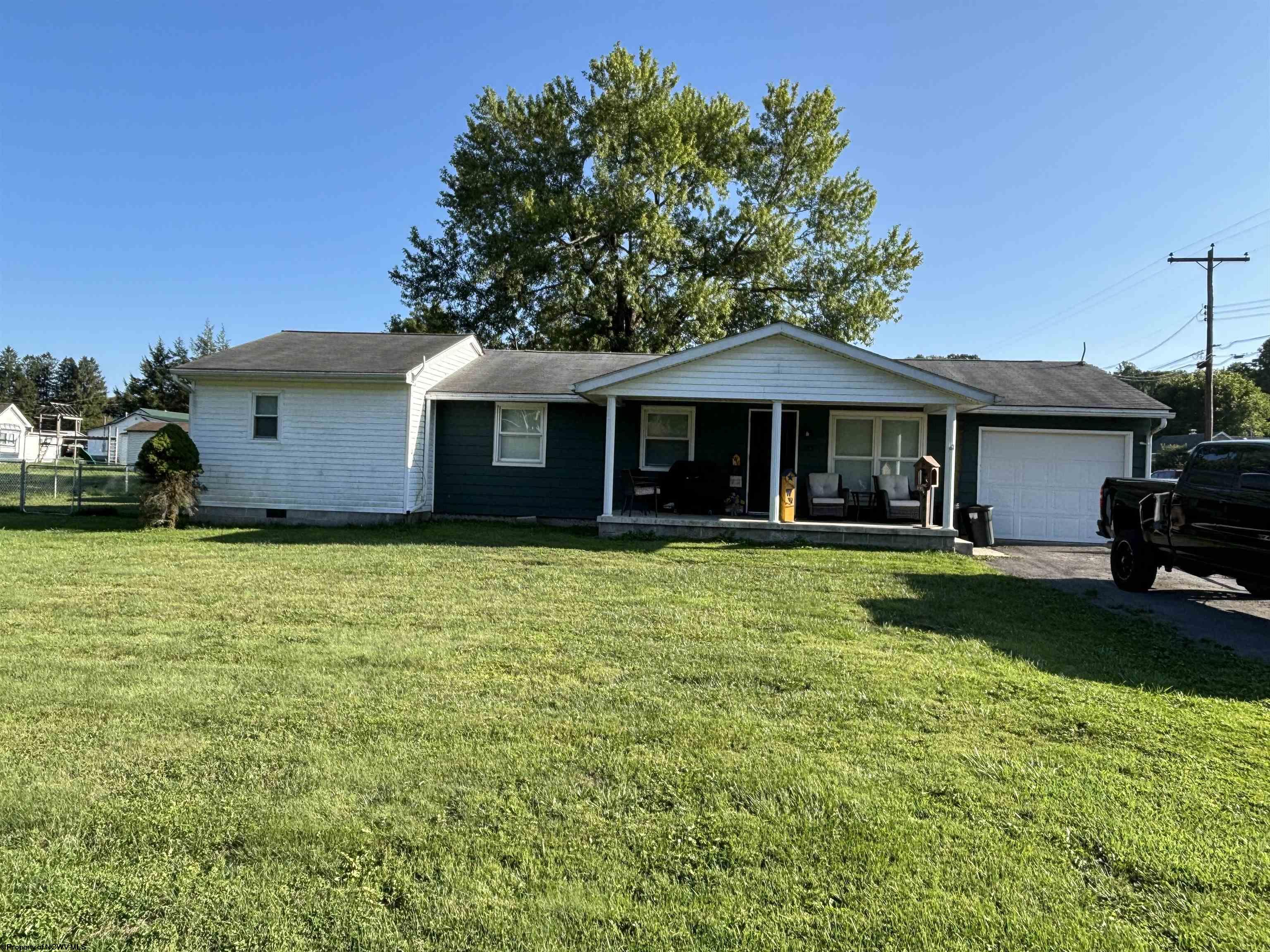 View Belington, WV 26250 house