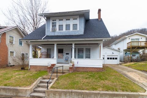 Photo of 607 Lynn Avenue, Weston, WV 26452 (MLS # 10163486)