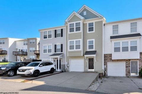 Photo of 211 Summerfield Drive, Morgantown, WV 26508 (MLS # 10162441)