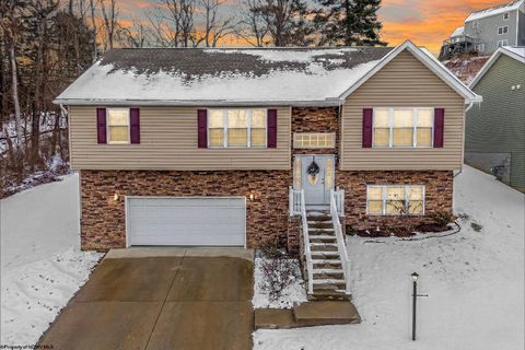 Photo of 1 Stone Creek Drive, Morgantown, WV 26508 (MLS # 10163288)
