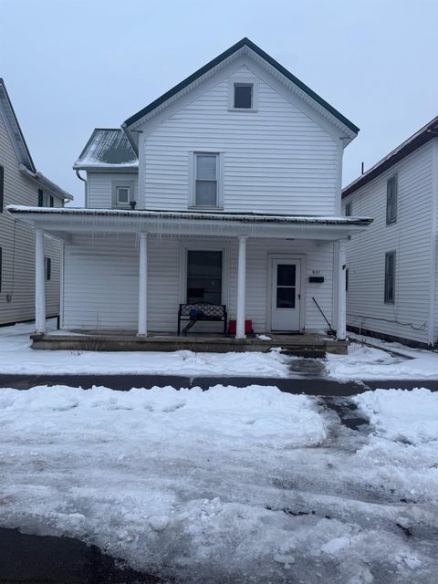Photo of 931 S Kerens Avenue, Elkins, WV 26241 (MLS # 10162916)