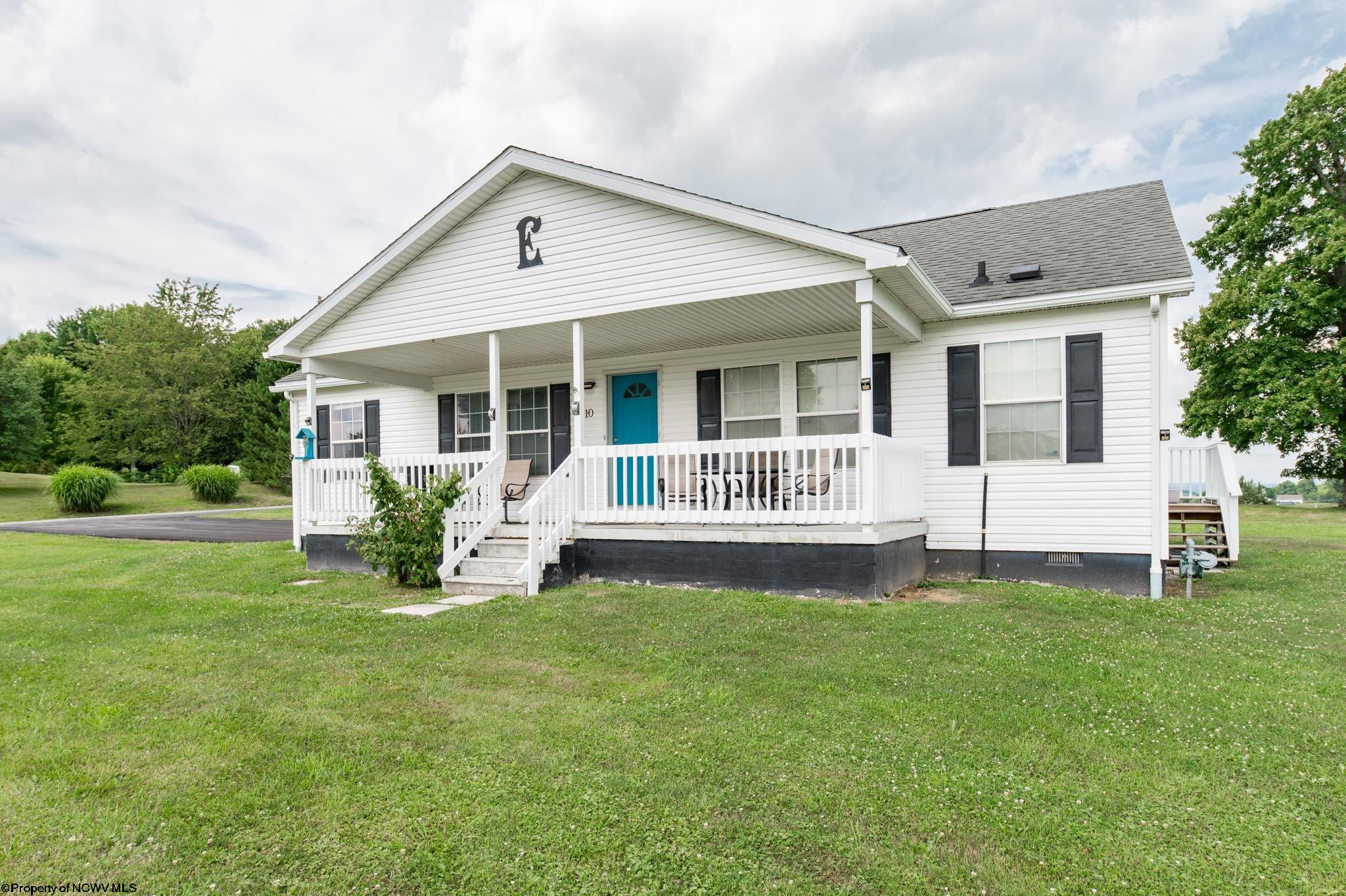 View Reedsville, WV 26547 house