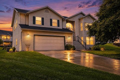 Photo of 3505 Maple Court, Morgantown, WV 26508 (MLS # 10165862)