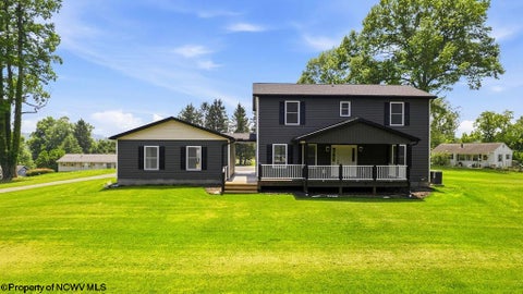 Photo of 800 Country Club Road, Fairmont, WV 26554 (MLS # 10165675)