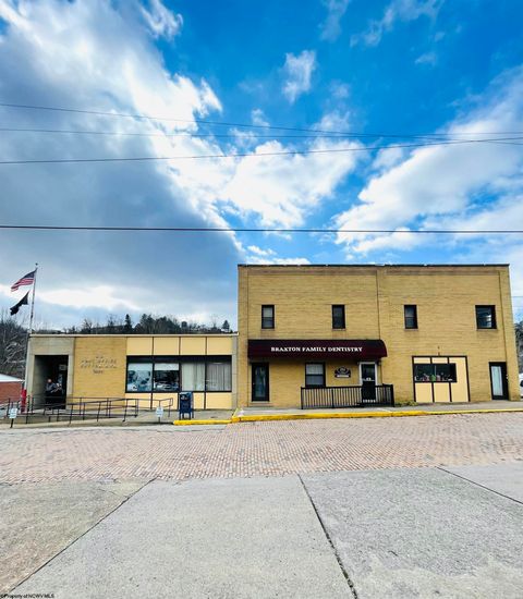 Photo of 304 Riverview Drive, Sutton, WV 26601 (MLS # 10163496)