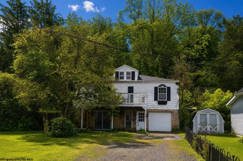 Photo of 58 Carolina Avenue, Salem, WV 26426 (MLS # 10164846)