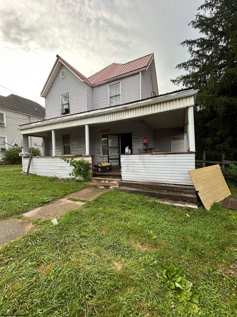 Photo of 512 East Park Avenue, Fairmont, WV 26554 (MLS # 10165320)
