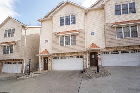 Photo of 114 Claremont Court, Morgantown, WV 26501 (MLS # 10163685)