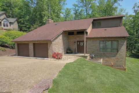Photo of 3726 Swallowtail Drive, Morgantown, WV 26508 (MLS # 10164221)