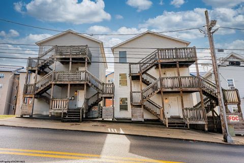 Photo of 336-340 Willey Street, Morgantown, WV 26505 (MLS # 10162819)
