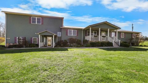 Photo of 4231 Canaan Road, Rock Cave, WV 26234 (MLS # 10164217)