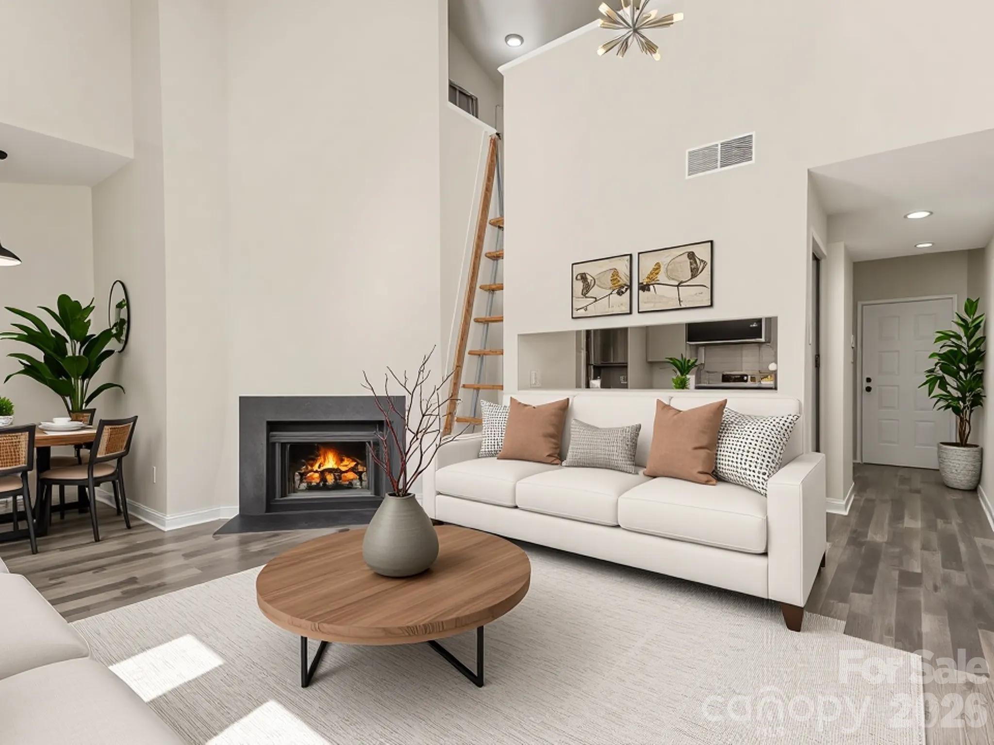 306 S Cedar Street 10