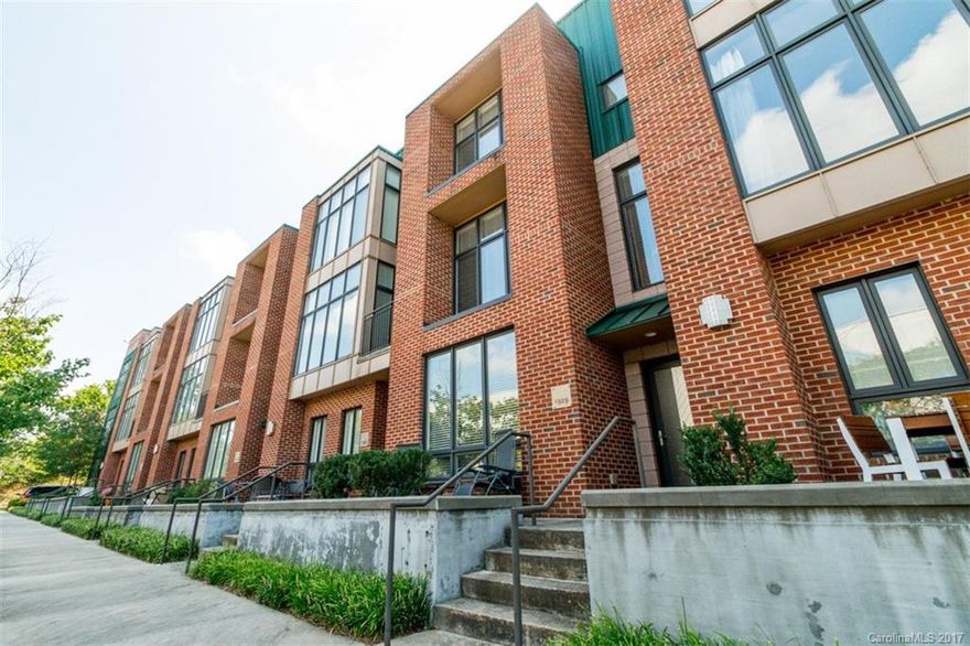 Gorgeous Historic South End townhome! Walkable to everything including the LYNX Blue line. This home will not disappoint, fresh paint, updated lighting, polished concrete and hardwood floors, custom California Closets/built-ins throughout home and rare walled off office on main with murphy bed. Layout offers tons of natural light. This home has been extremely well taken care of and is move-in ready, do not miss this opportunity.