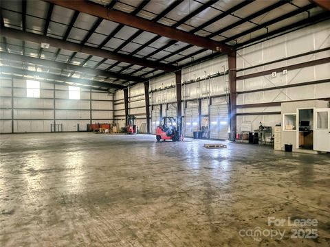 Photo of 113 Industrial Park Road, Lincolnton, NC 28092 (MLS # 4320982)