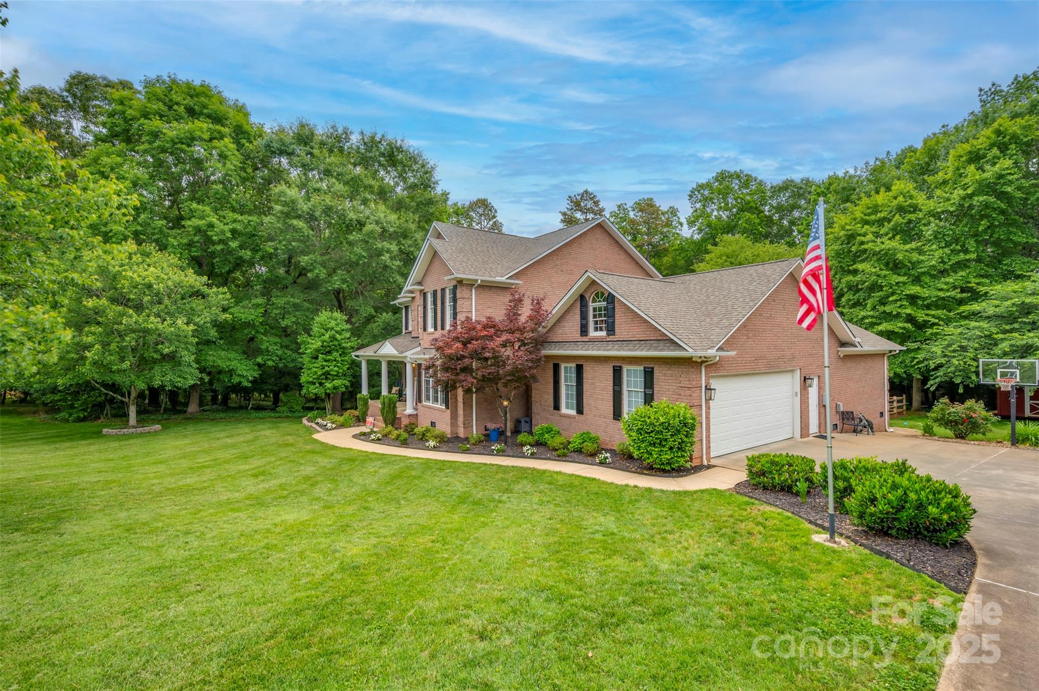 144 Chickasaw Drive