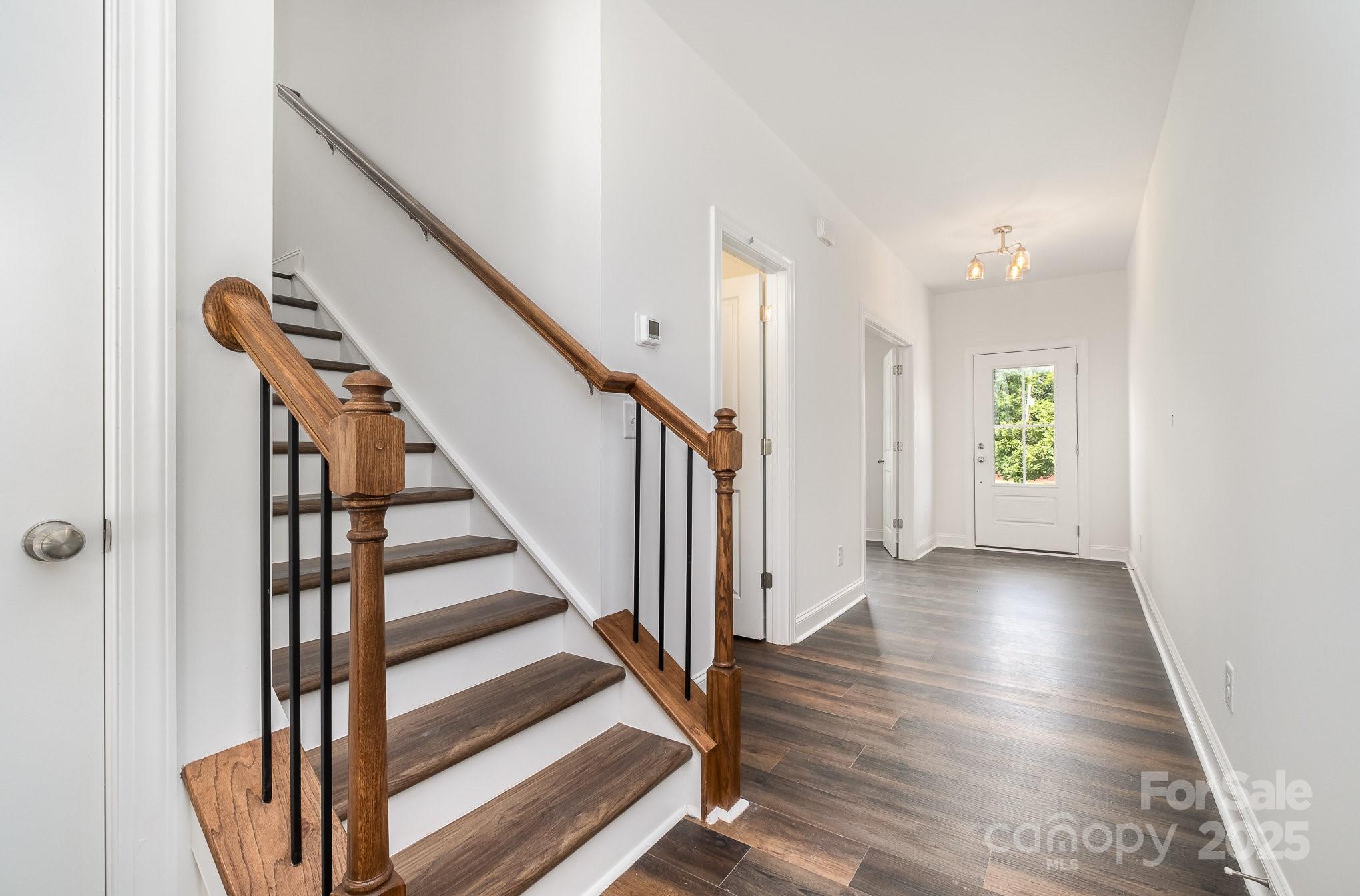 4037 Jenison Valley Court