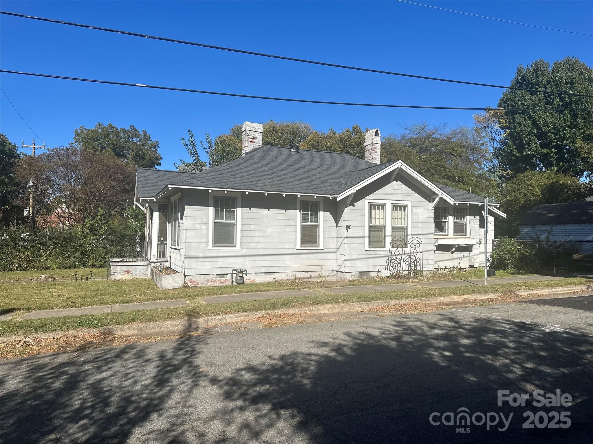 400 W Park Avenue