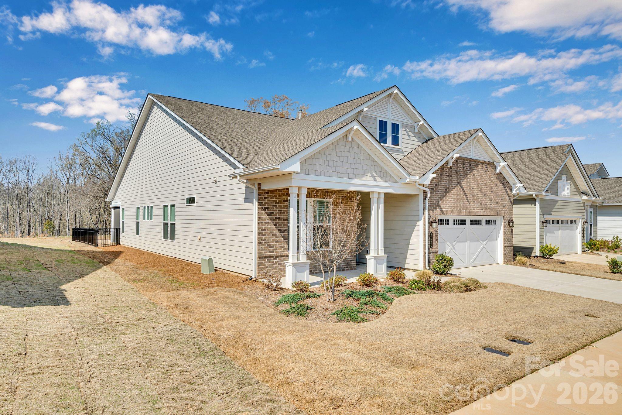 2026 Lake Como Drive