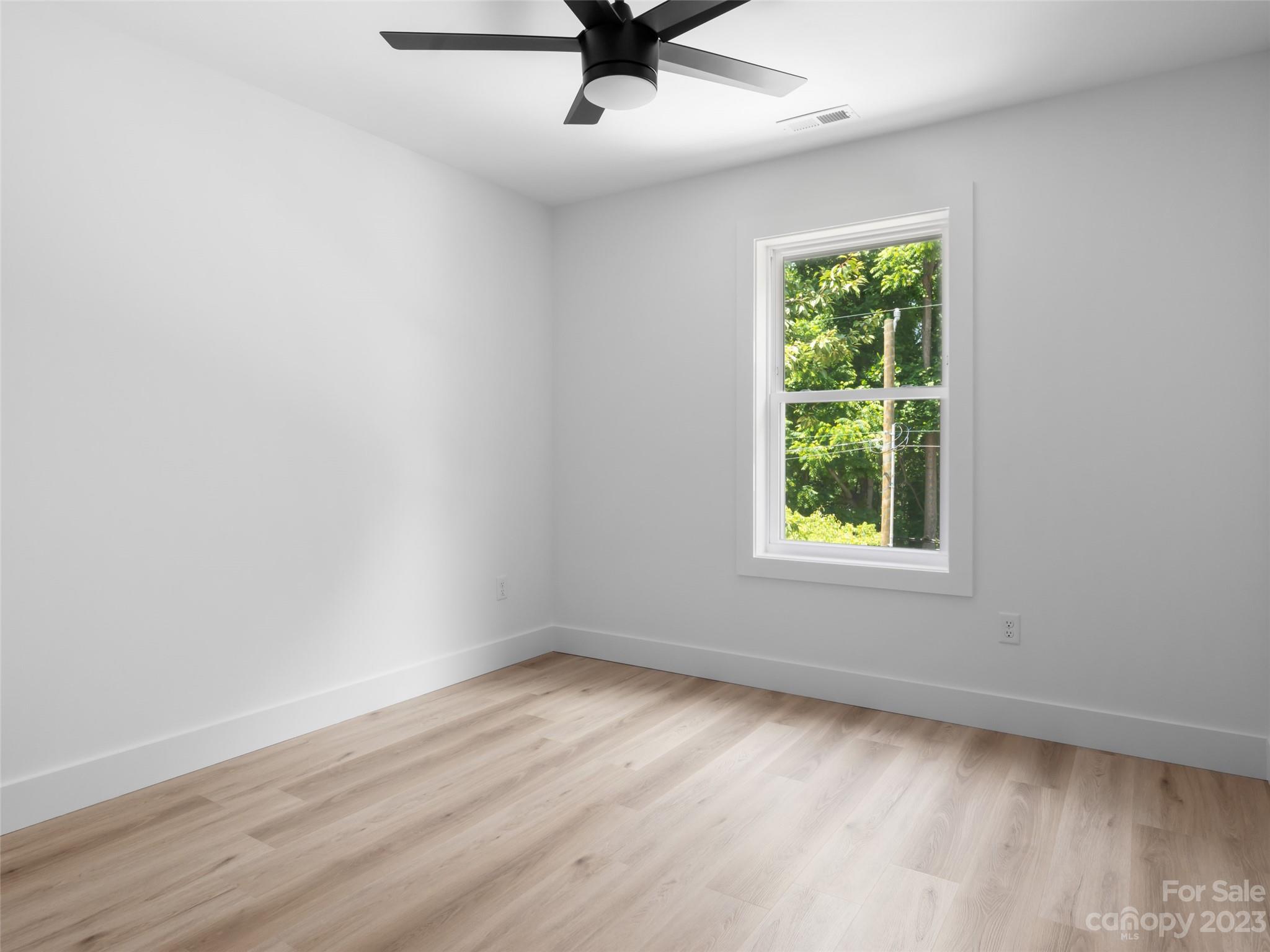 Broad View Park - Residential