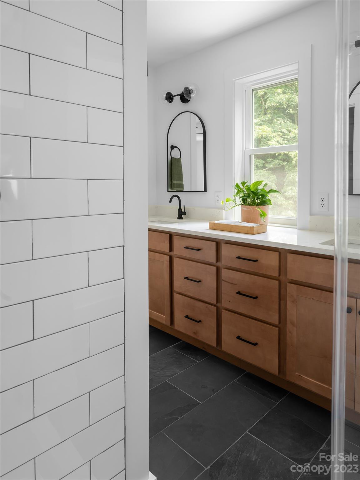 Broad View Park - Residential