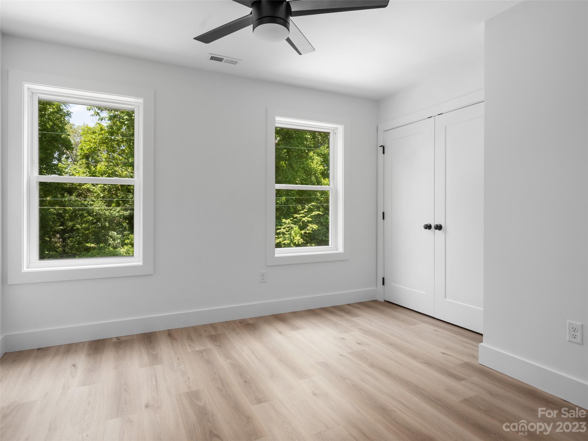 Broad View Park - Residential