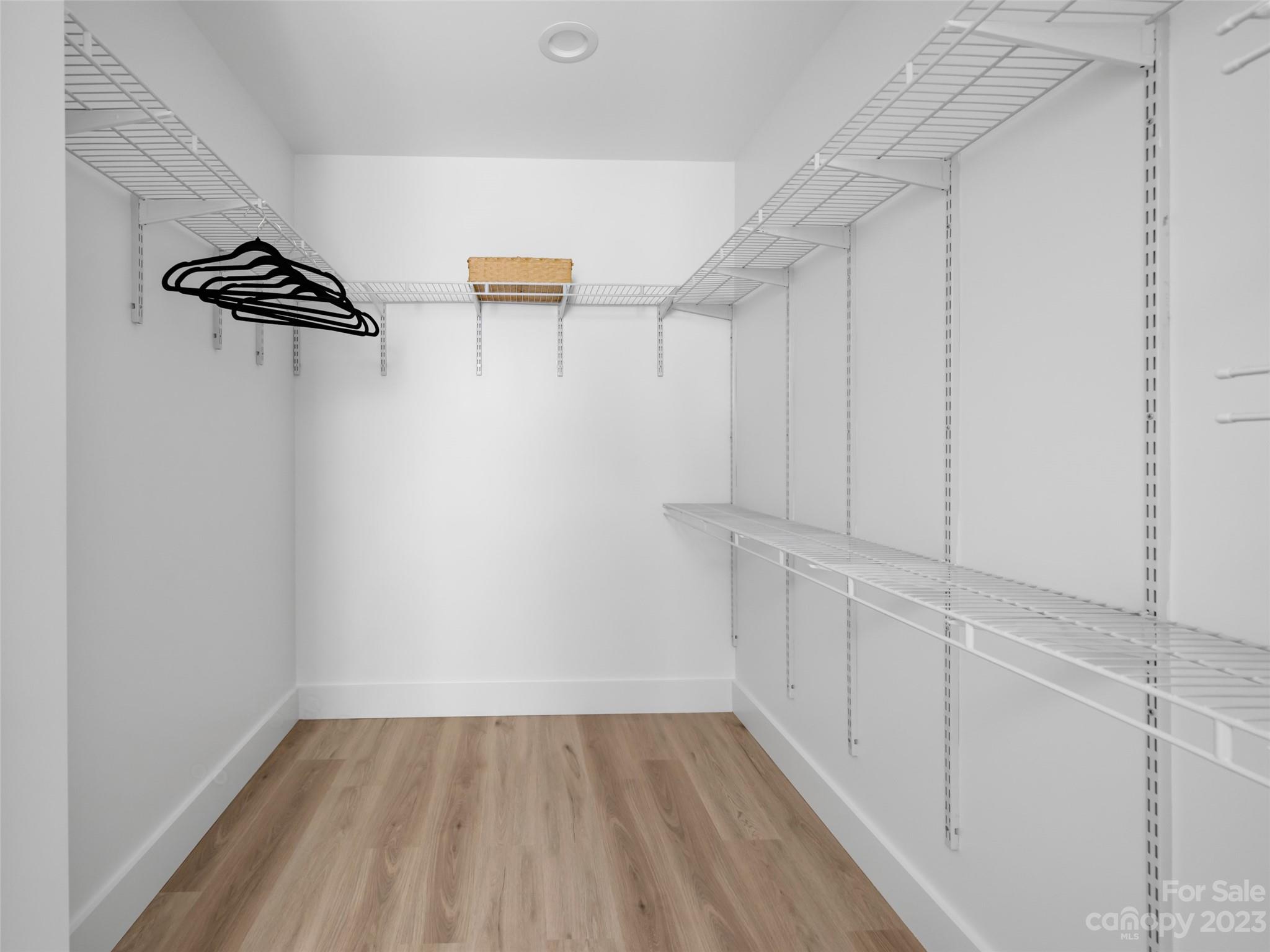 Broad View Park - Residential